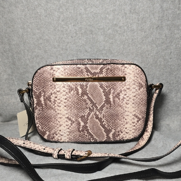 Fossil Liza Camera Crossbody Bag Python NWT - Picture 1 of 8